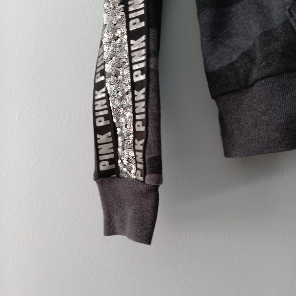 Victoria’s Secret PINK Camo Sequined Hoodie Sz Small - Picture 6 of 8